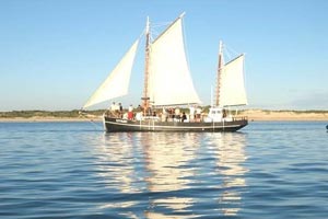 ports broome intombi pearl lugger ahoy 200