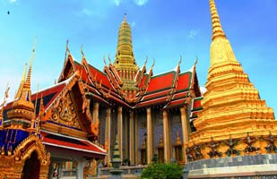 bangkok grand palace fragment daytime